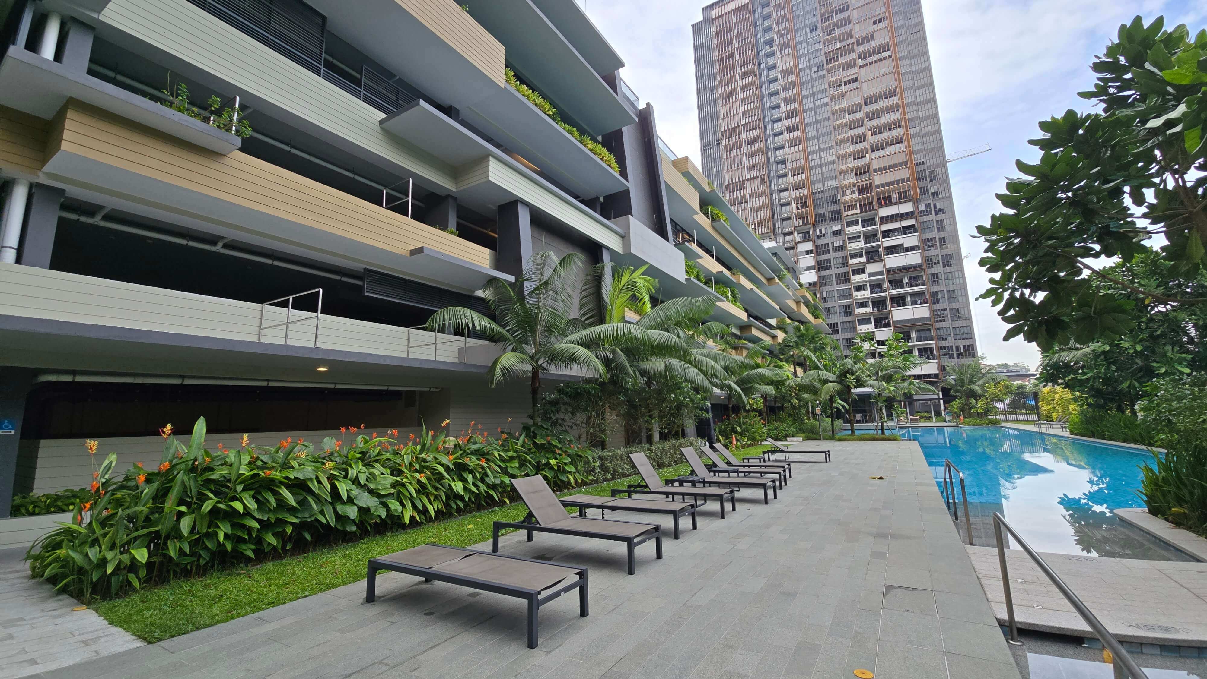 Landscape Maintenance thumbnail 3